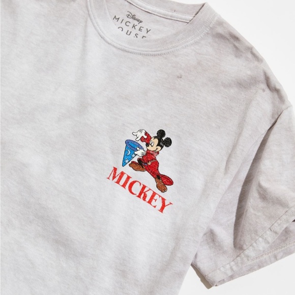 NWT Disney Fantasia Retro Mickey Mouse UO Exclusive Classic Tie-Dye T-Shirt - Picture 3 of 4